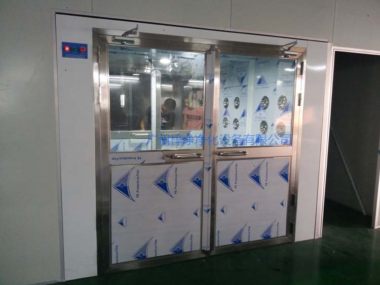 普通貨淋室安裝現(xiàn)場