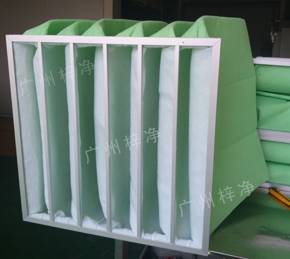 過濾棉袋式初效過濾器具有風(fēng)量大、阻力低、容塵量大特點(diǎn)。