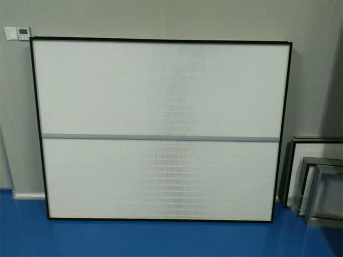 超高效過濾器在末端送風(fēng)口的運用對于保證潔凈室內(nèi)的空氣質(zhì)量具有至關(guān)重要的作用。